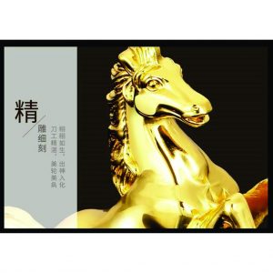 tượng ngựa vàng