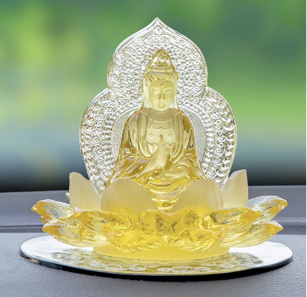 Tượng Phật Quan Âm Ngự Đài Sen Đá Ngọc Lưu Ly Trang Trí Ô Tô