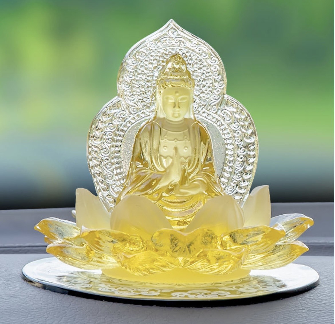 Tượng Phật Quan Âm cầu bình an